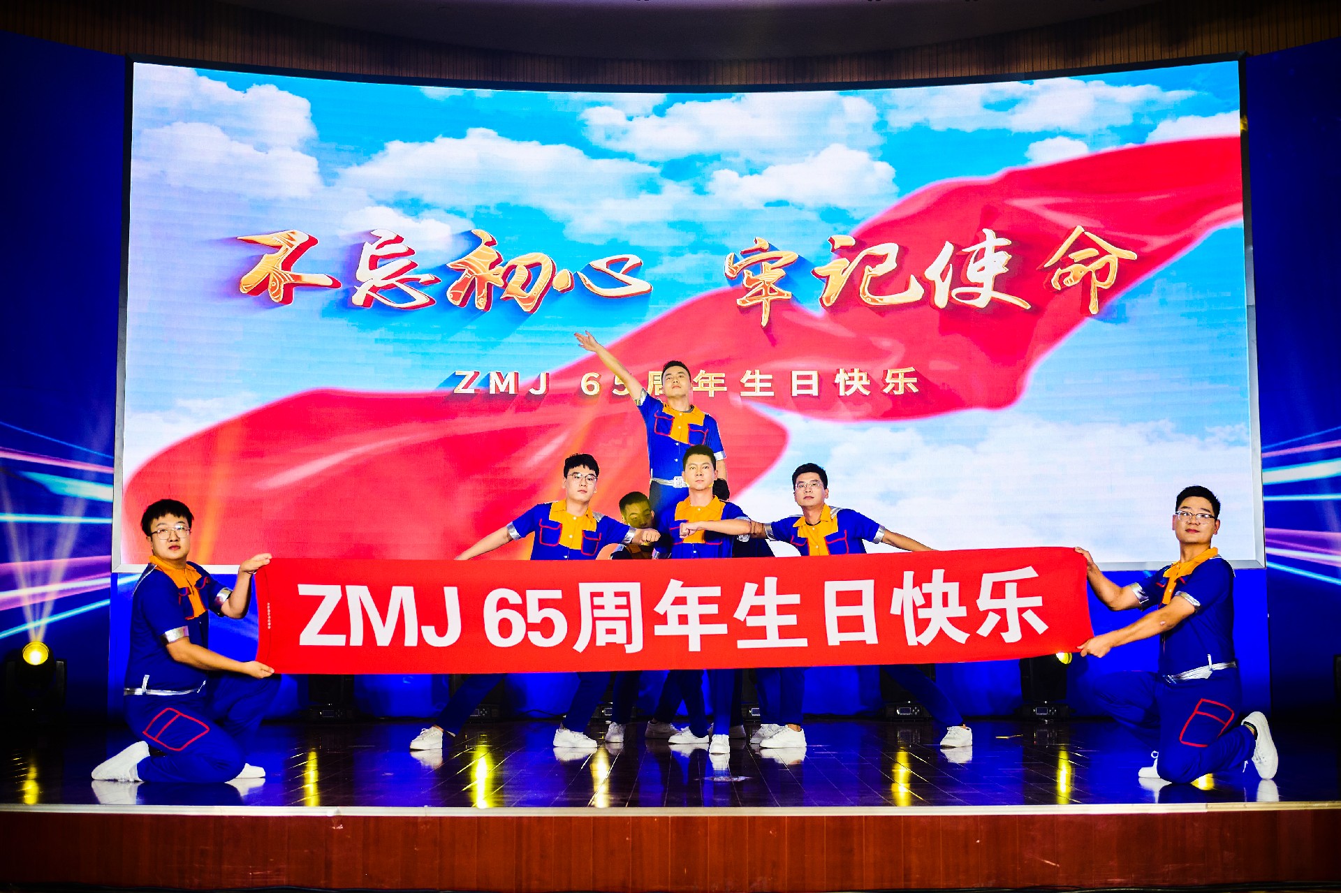 1694509460197396.jpg 15810338.jpg