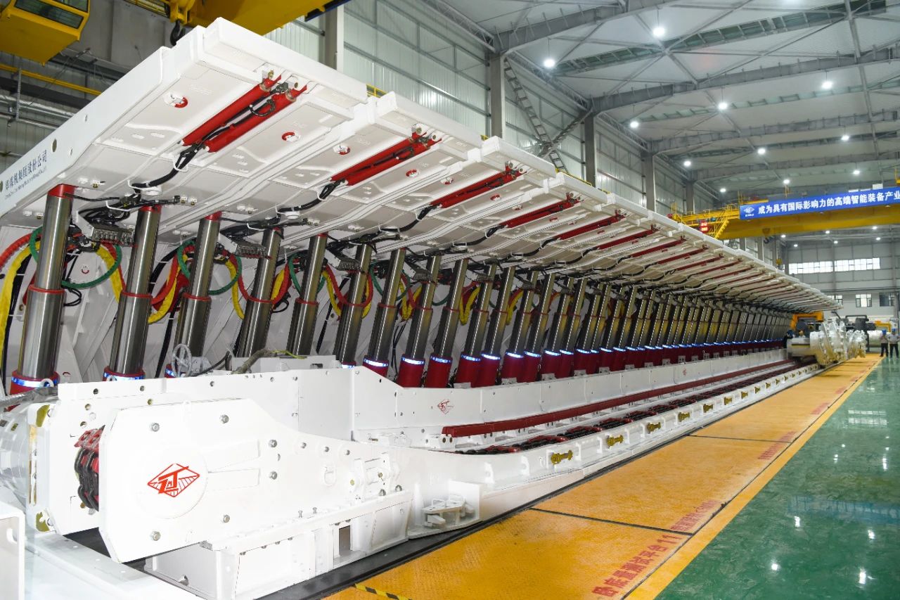 1703664830115518.jpg 4.jpg