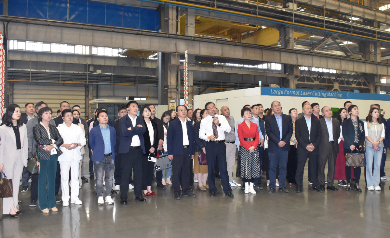 1713433811176813.jpg 4.jpg